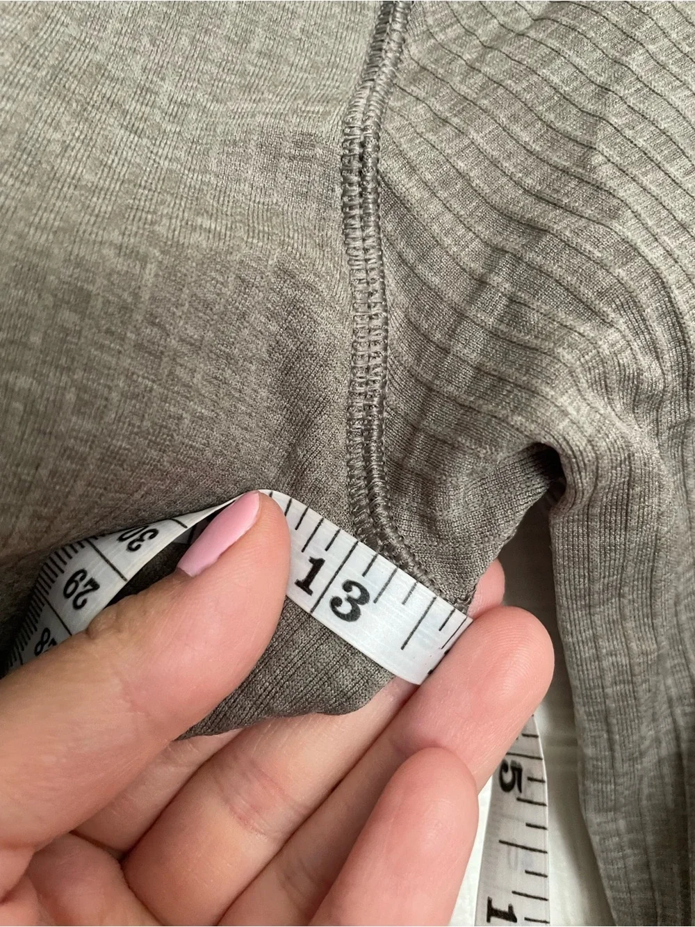 lululemon Women’s size 6 Ebb to Street Long Sleeve Shirt Olive Green